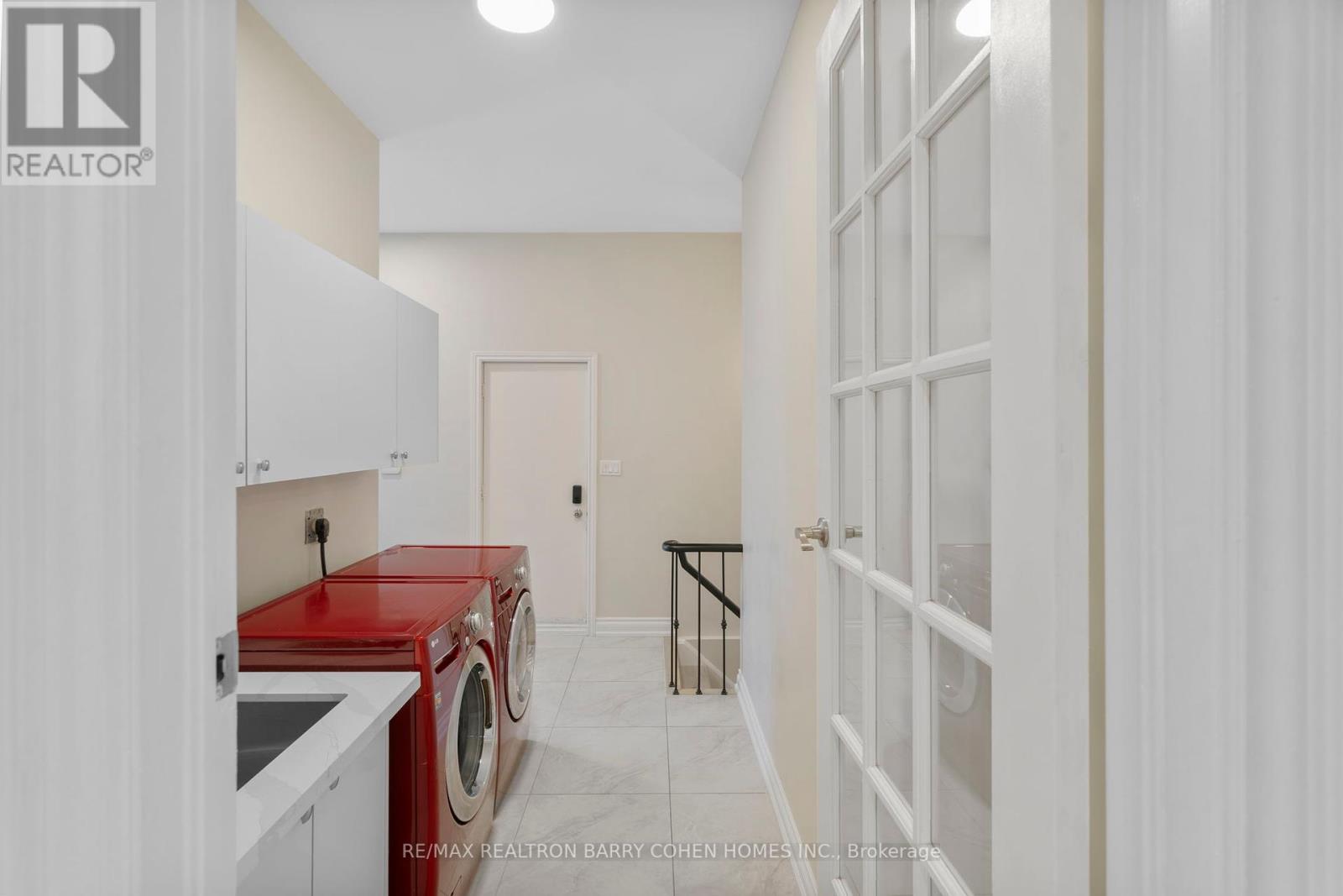 151 Highland Crescent, Toronto, Ontario  M2L 1H2 - Photo 23 - C12413744