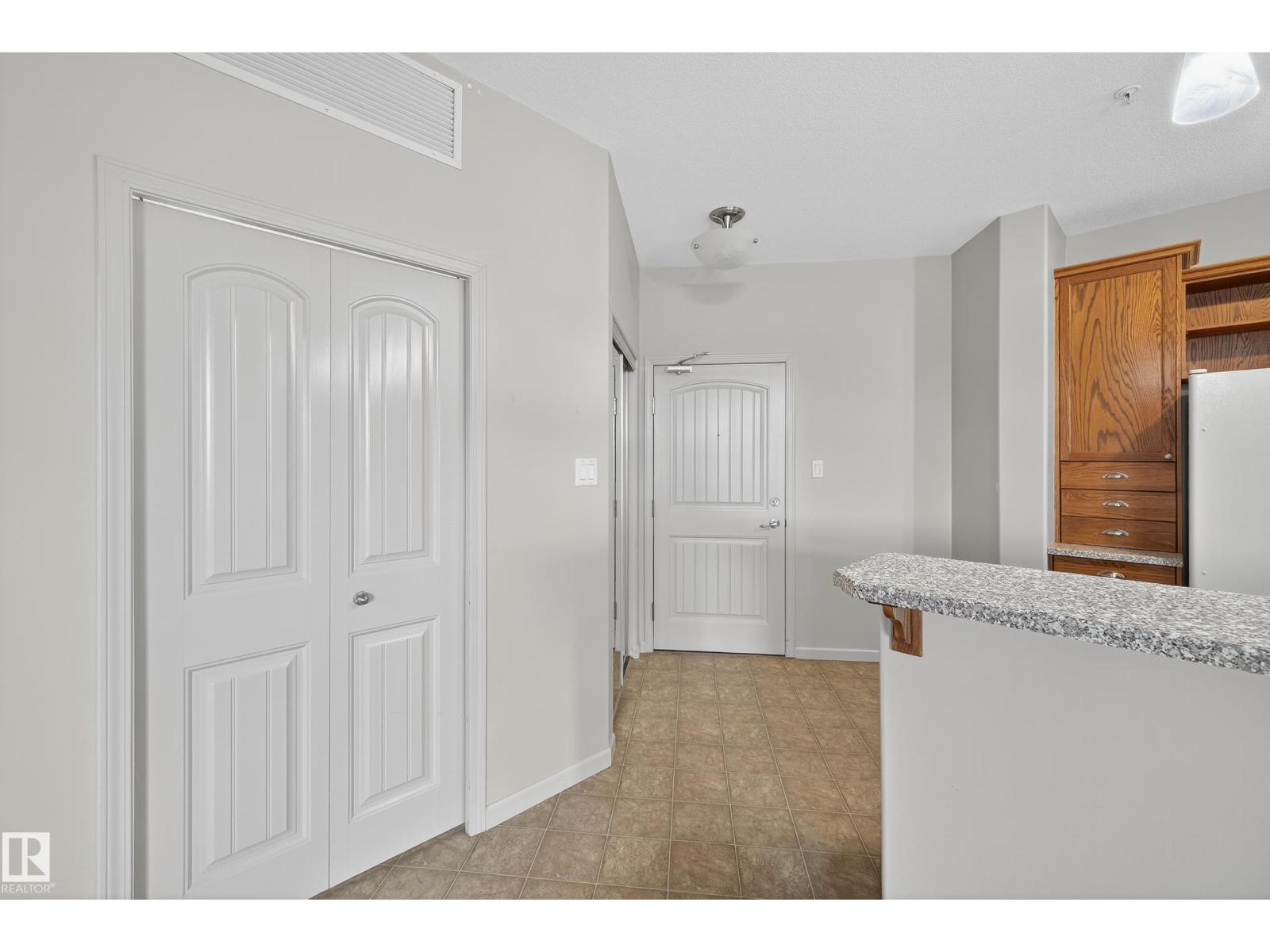 #112 2503 Hanna Cr Nw, Edmonton, Alberta  T6R 0H1 - Photo 18 - E4458338
