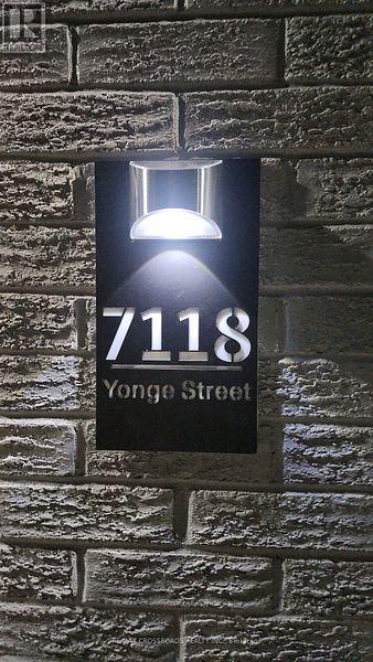 7118 YONGE STREET, Innisfil, Ontario