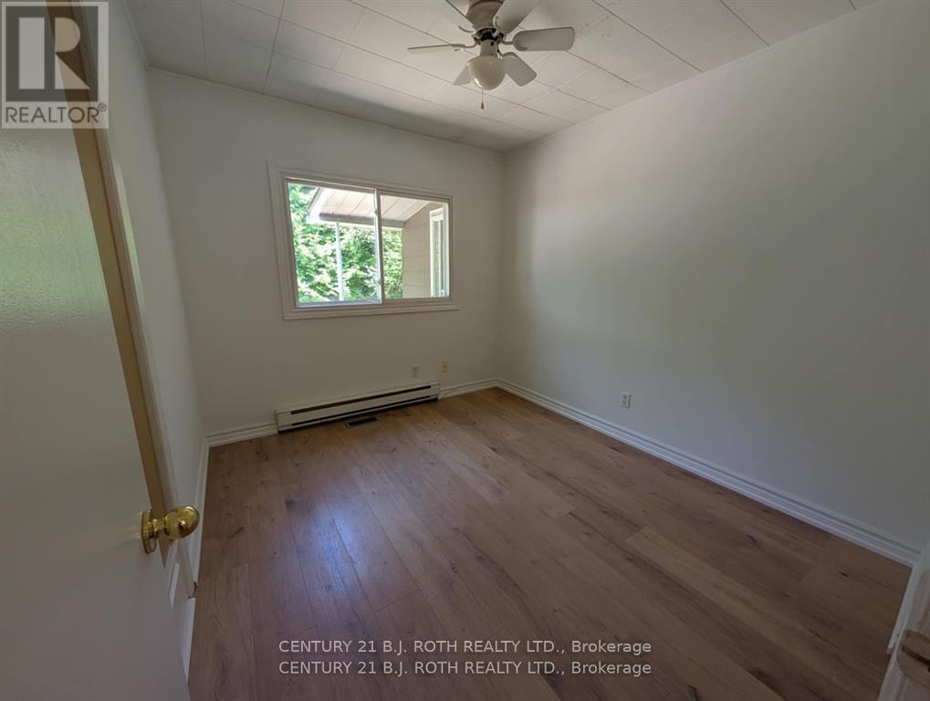 890 Lebanon Drive, Innisfil, Ontario  L9S 2C4 - Photo 16 - N12413683