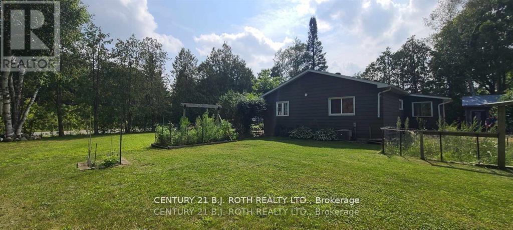 890 Lebanon Drive, Innisfil, Ontario  L9S 2C4 - Photo 23 - N12413683