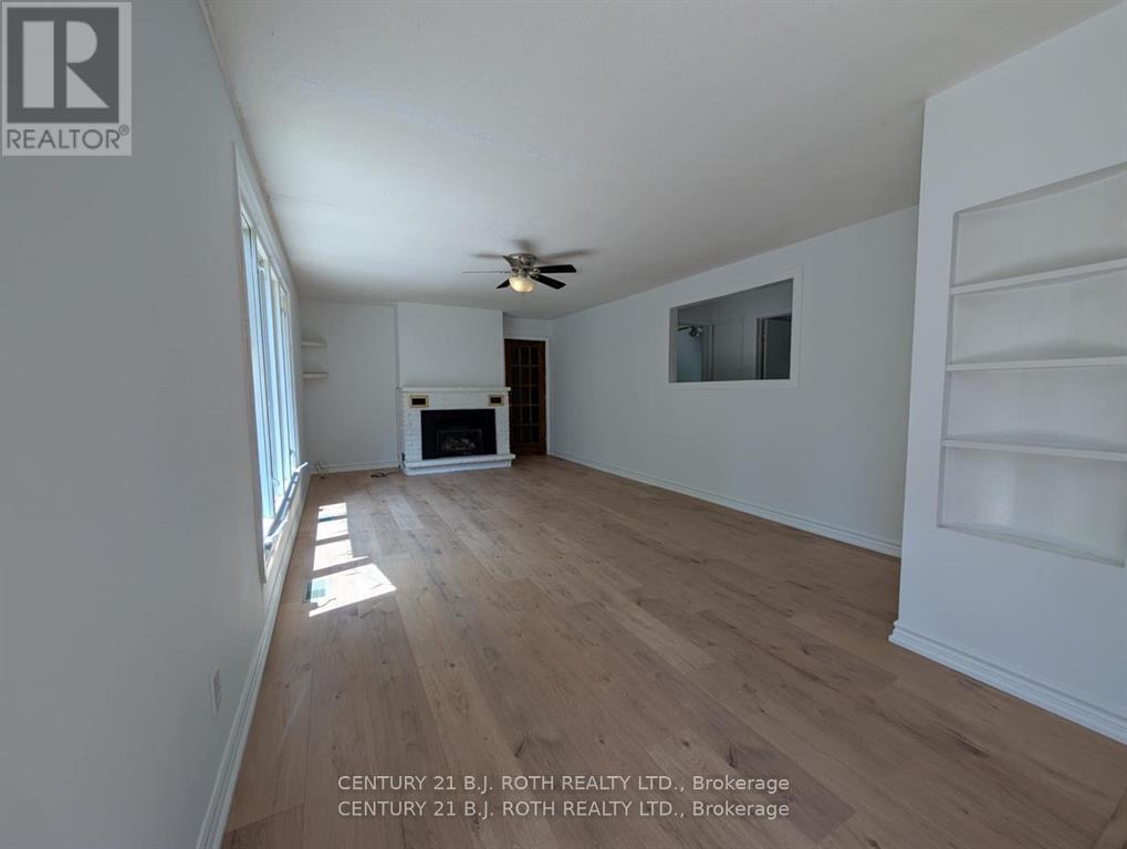 890 Lebanon Drive, Innisfil, Ontario  L9S 2C4 - Photo 6 - N12413683