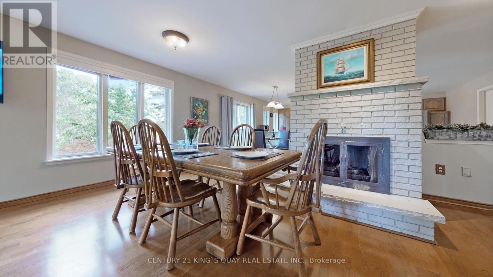 1116 Northshore Drive, Innisfil (Gilford), Ontario  L0L 1R0 - Photo 6 - N12413685