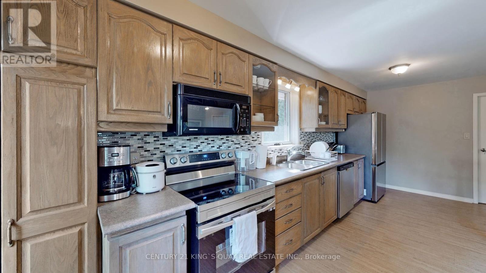 1116 Northshore Drive, Innisfil (Gilford), Ontario  L0L 1R0 - Photo 8 - N12413685