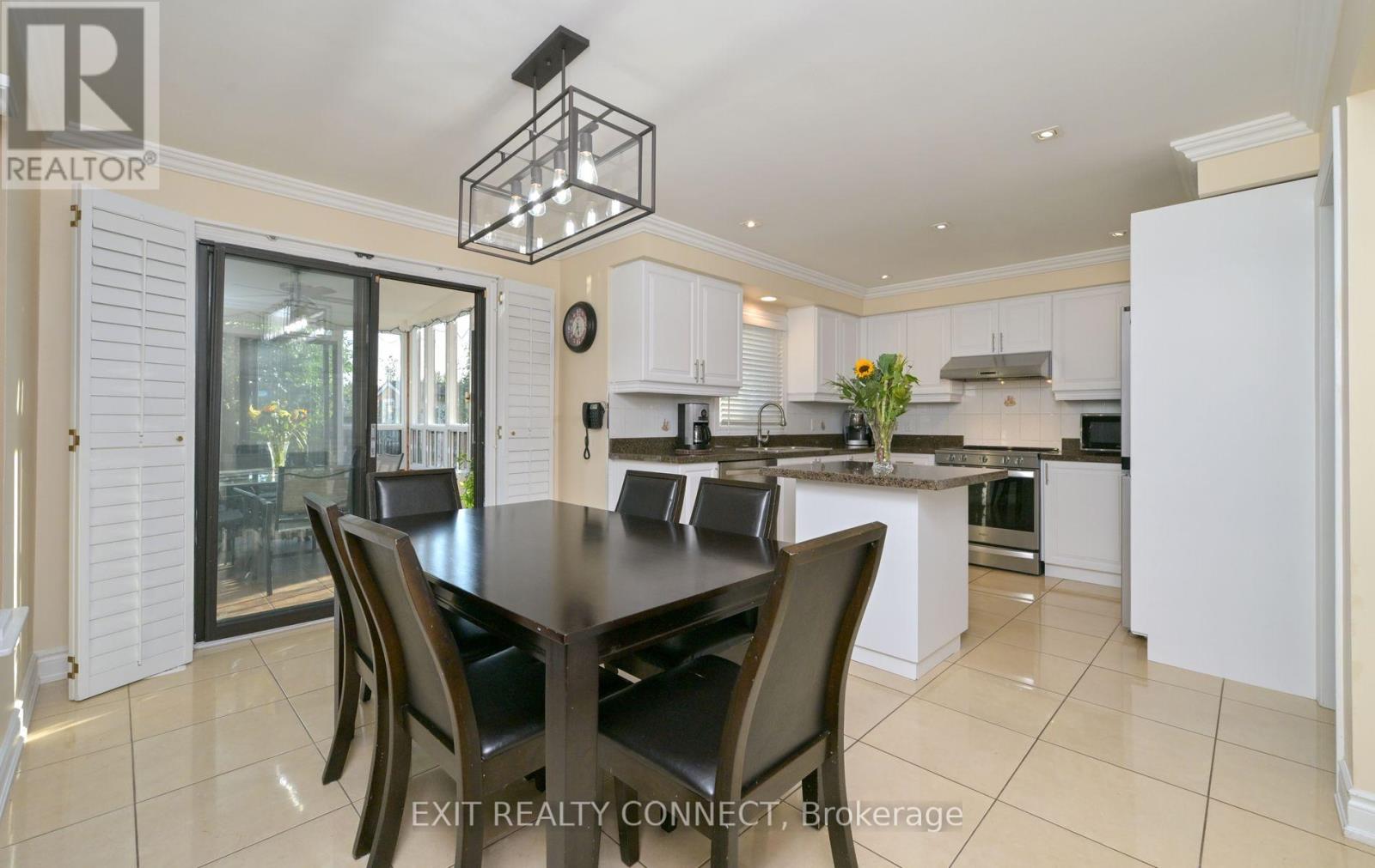 8912 Martin Grove Road, Vaughan, Ontario  L4H 1C3 - Photo 12 - N12413700