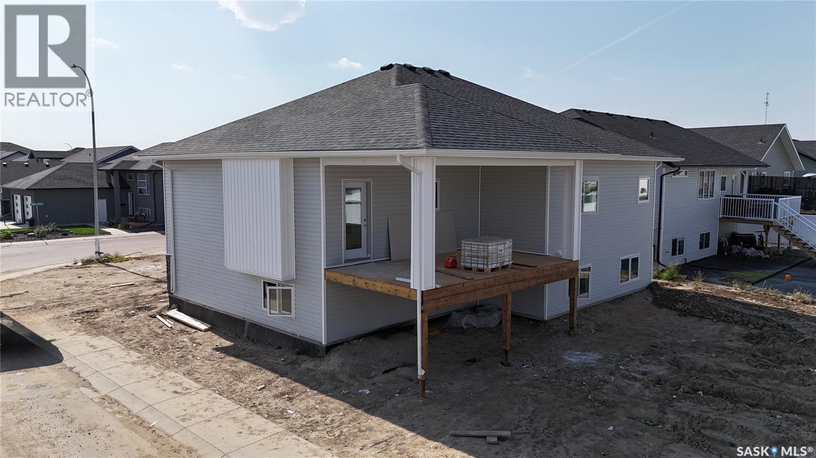 501 Jones Crescent, Warman, Saskatchewan  S0K 4S4 - Photo 3 - SK017947