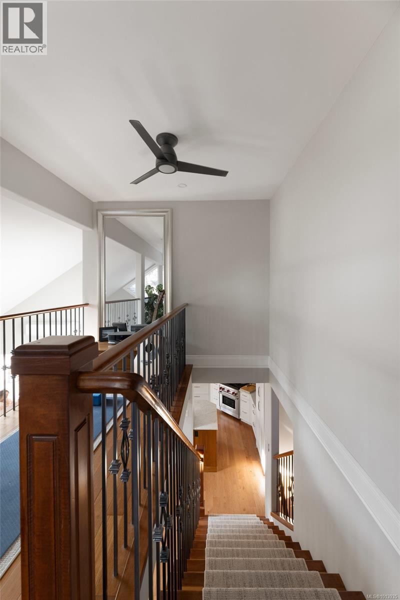 101 Gibraltar Bay Dr, View Royal, British Columbia  V9B 6H6 - Photo 22 - 1013935