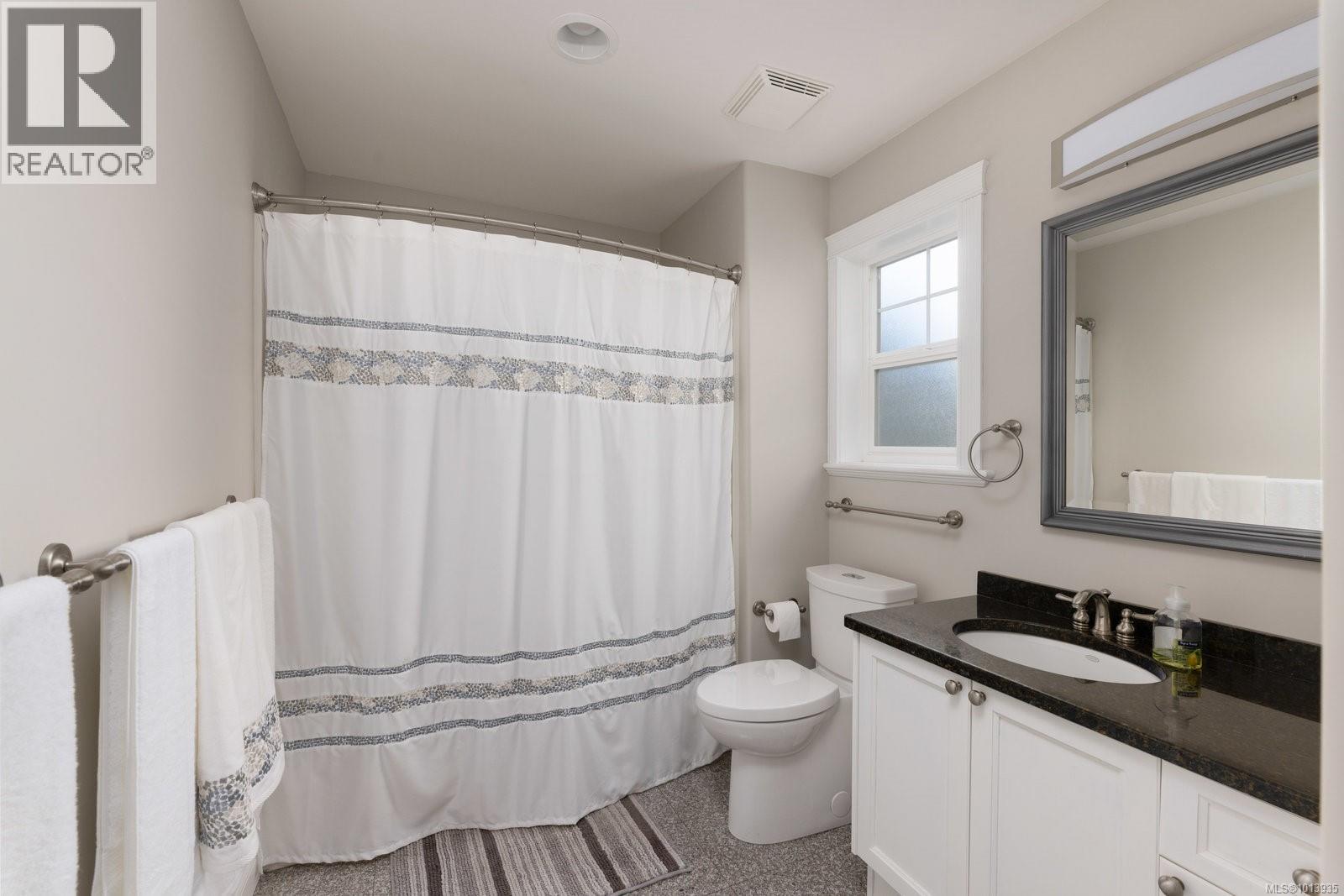 101 Gibraltar Bay Dr, View Royal, British Columbia  V9B 6H6 - Photo 31 - 1013935