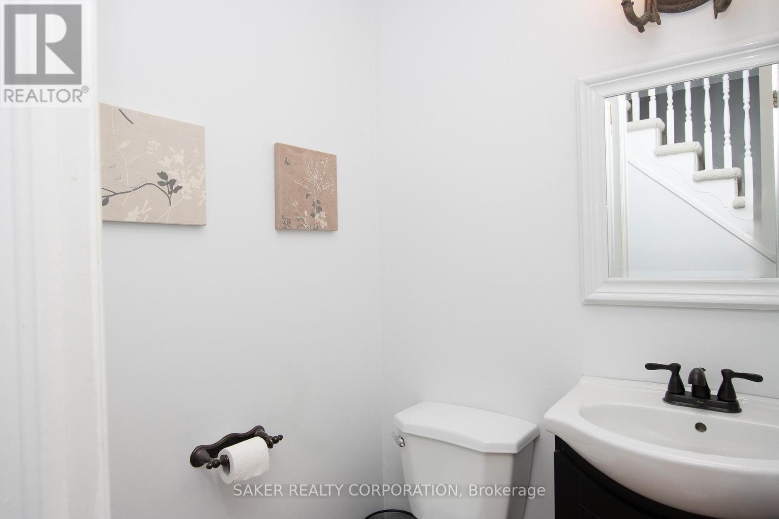 57 Thames Street, Middlesex Centre, Ontario  N0L 1E0 - Photo 11 - X12413770