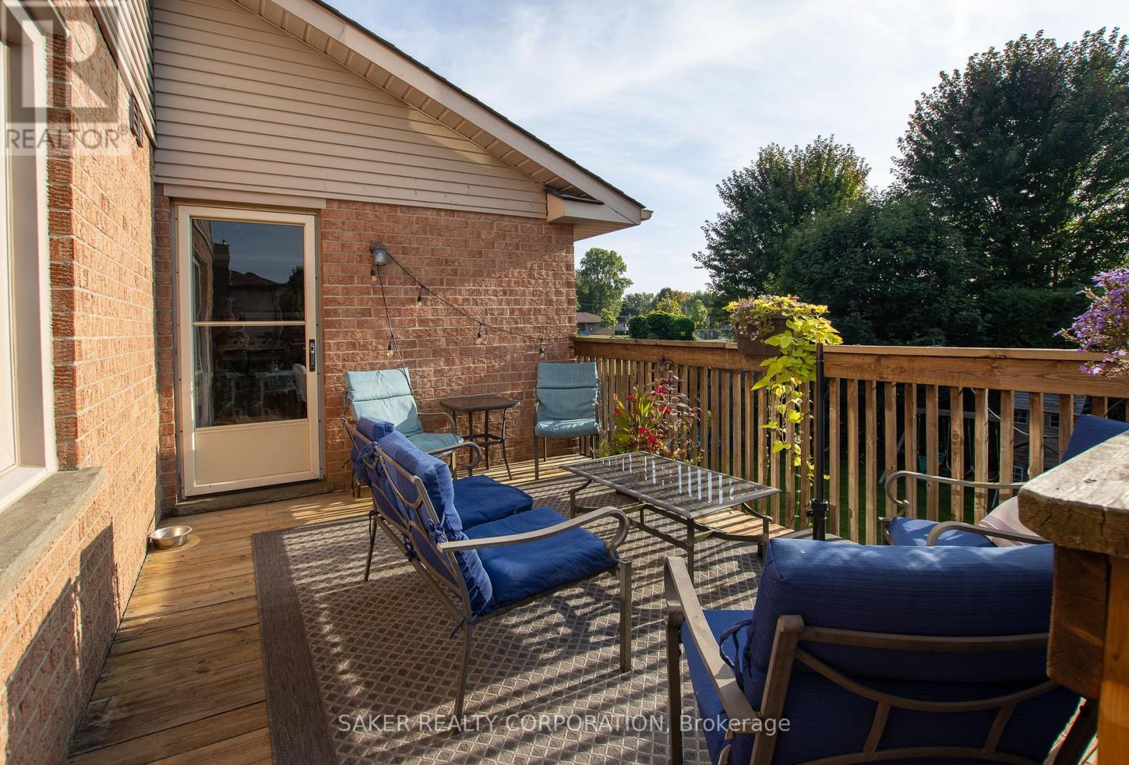 57 Thames Street, Middlesex Centre, Ontario  N0L 1E0 - Photo 27 - X12413770