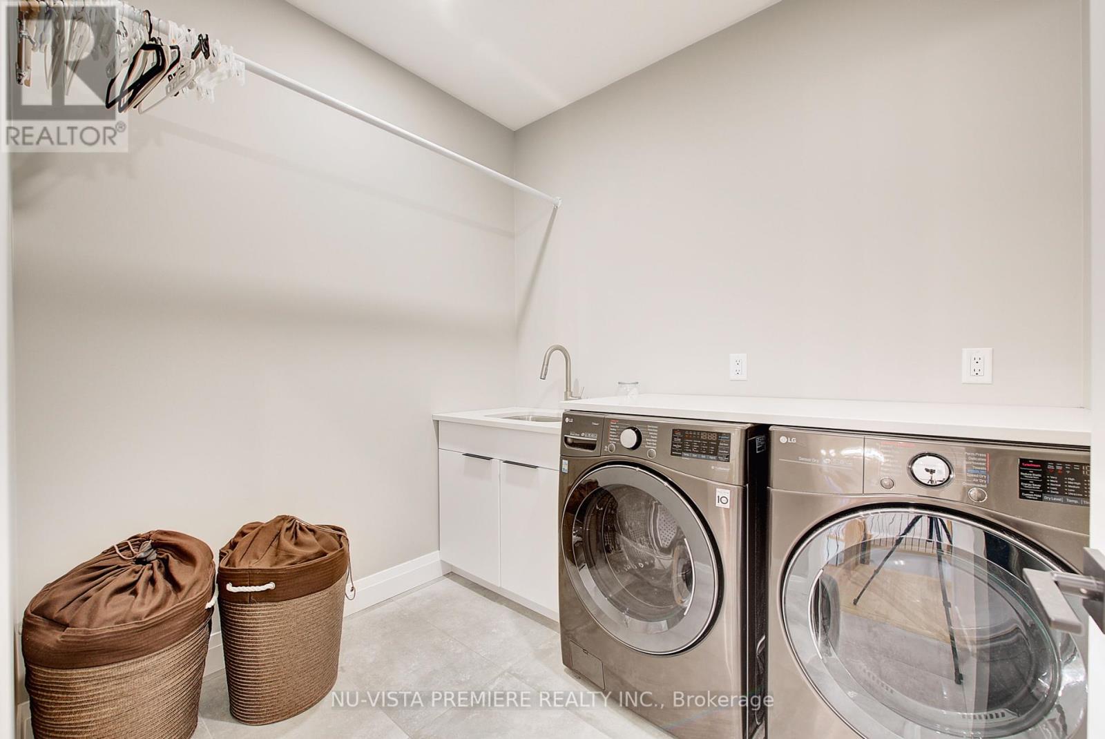 7442 Silver Creek Crescent, London South, Ontario  N6P 0G6 - Photo 30 - X12413782