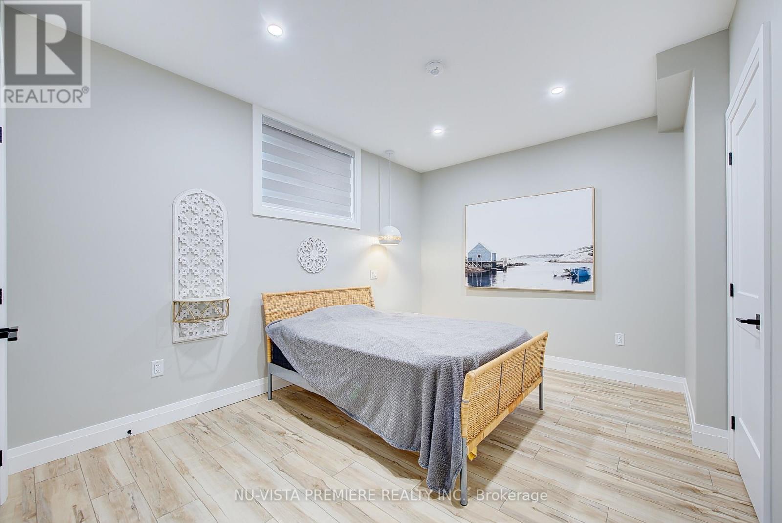 7442 Silver Creek Crescent, London South, Ontario  N6P 0G6 - Photo 38 - X12413782