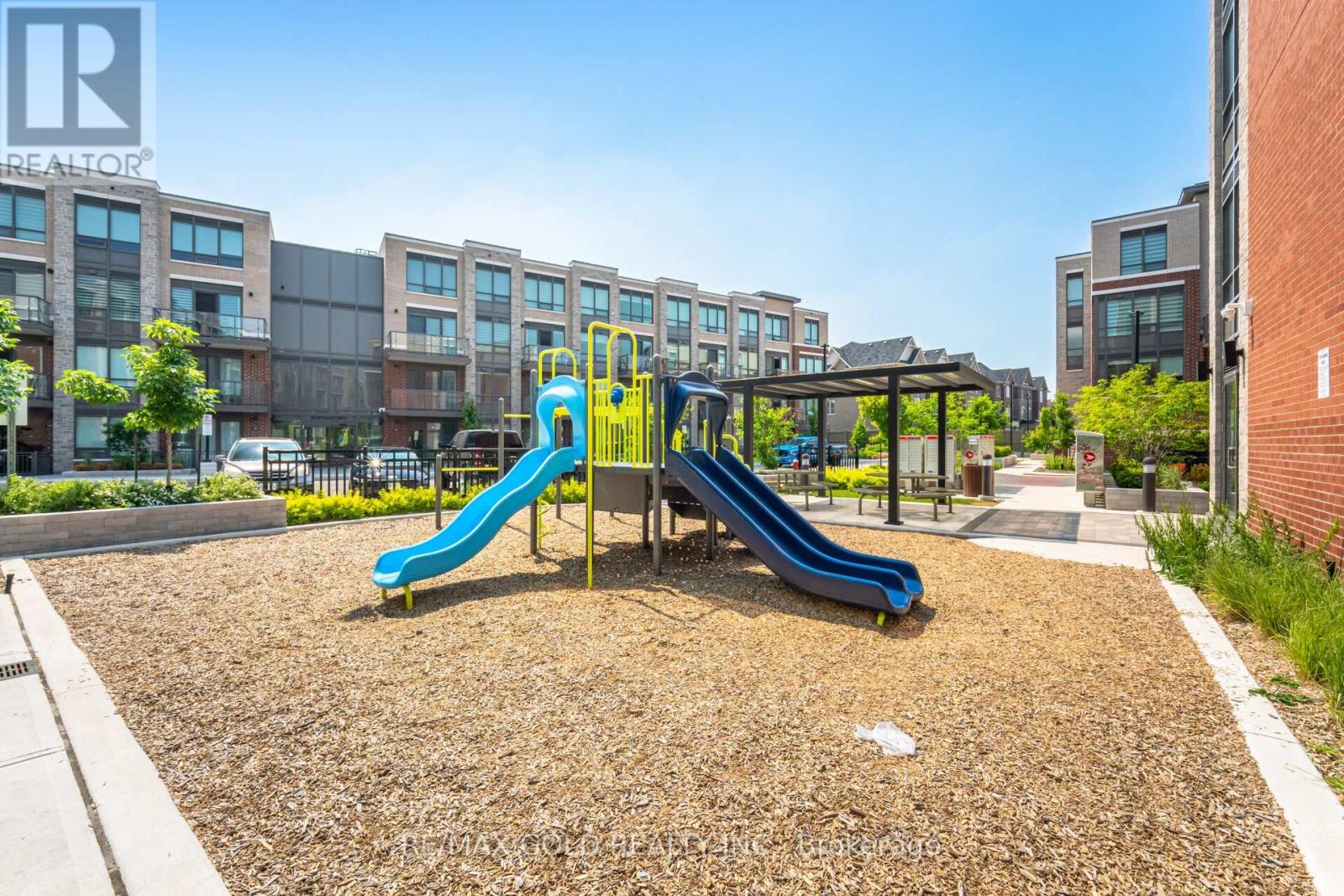 113 - 95 Attmar Drive, Brampton, Ontario  L6P 0Y6 - Photo 15 - W12413676