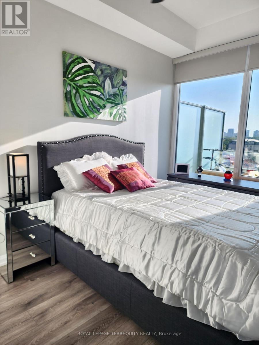 610 - 4208 Dundas Street, Toronto, Ontario  M8X 0B1 - Photo 12 - W12413703