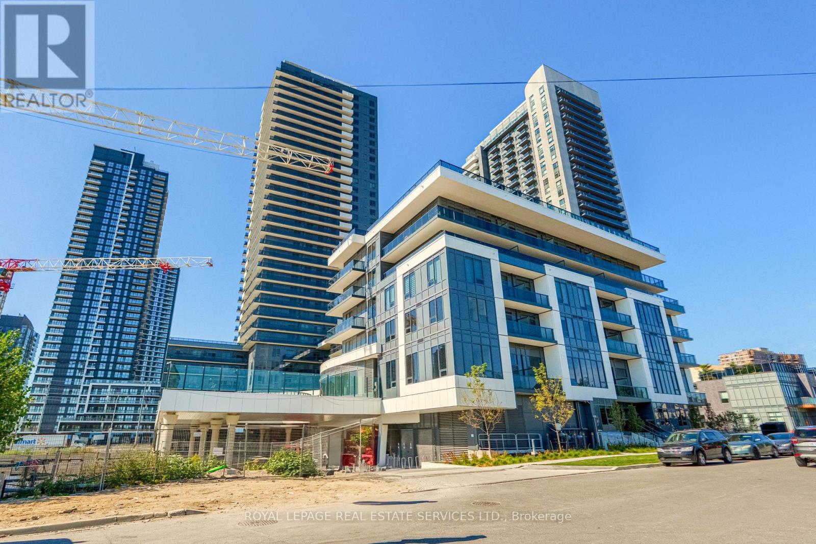 502 - 5105 HURONTARIO STREET, Mississauga, Ontario