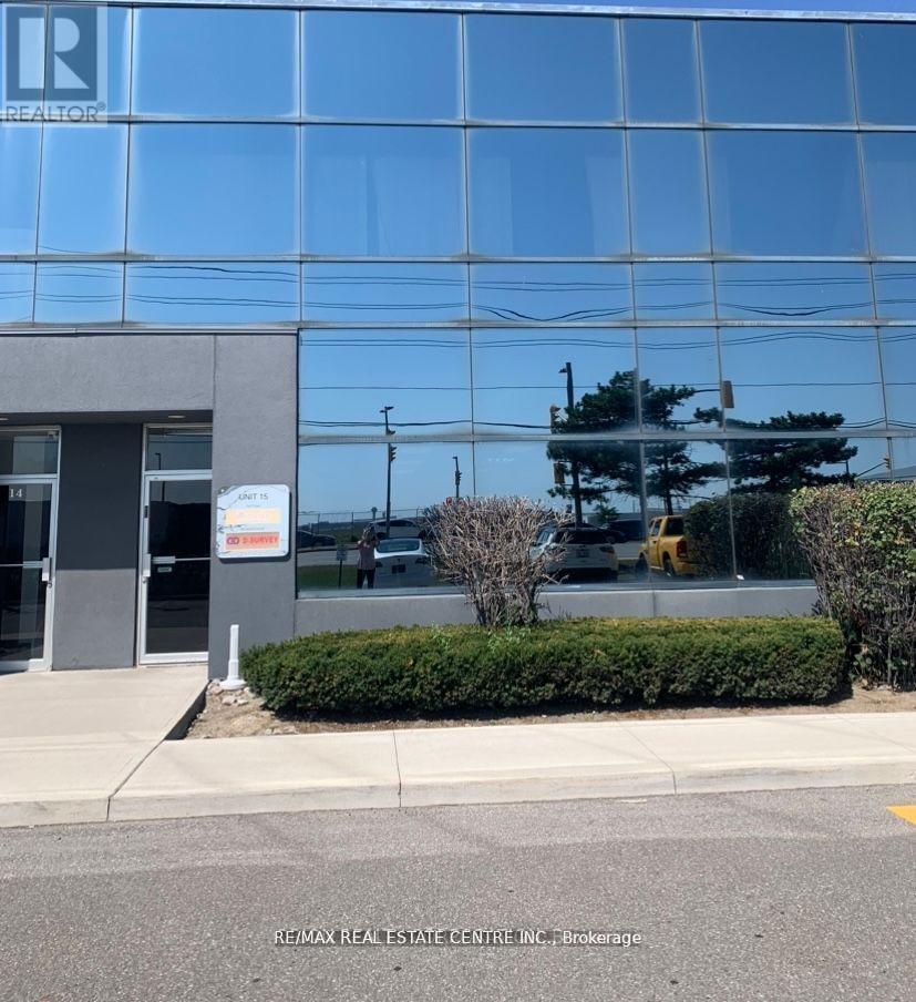 15upper - 2355 Derry Road E, Mississauga, Ontario  L5S 1V6 - Photo 2 - W12413731