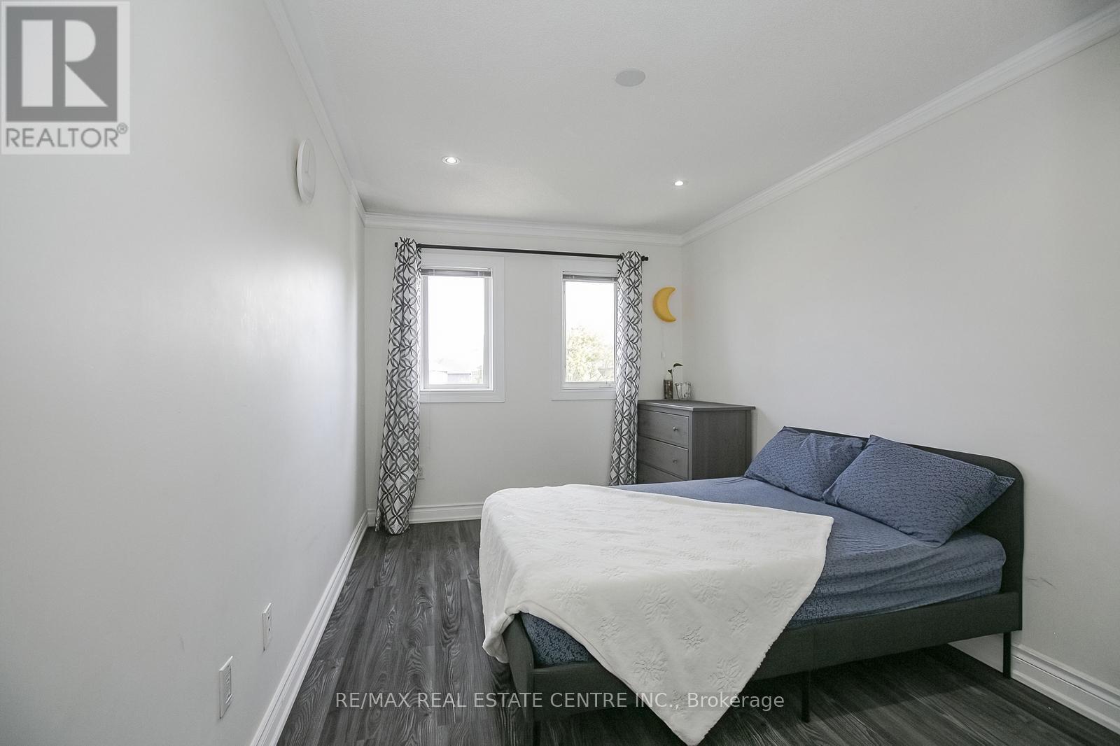 5600 Cortina Crescent, Mississauga, Ontario  L4Z 3R3 - Photo 15 - W12413740