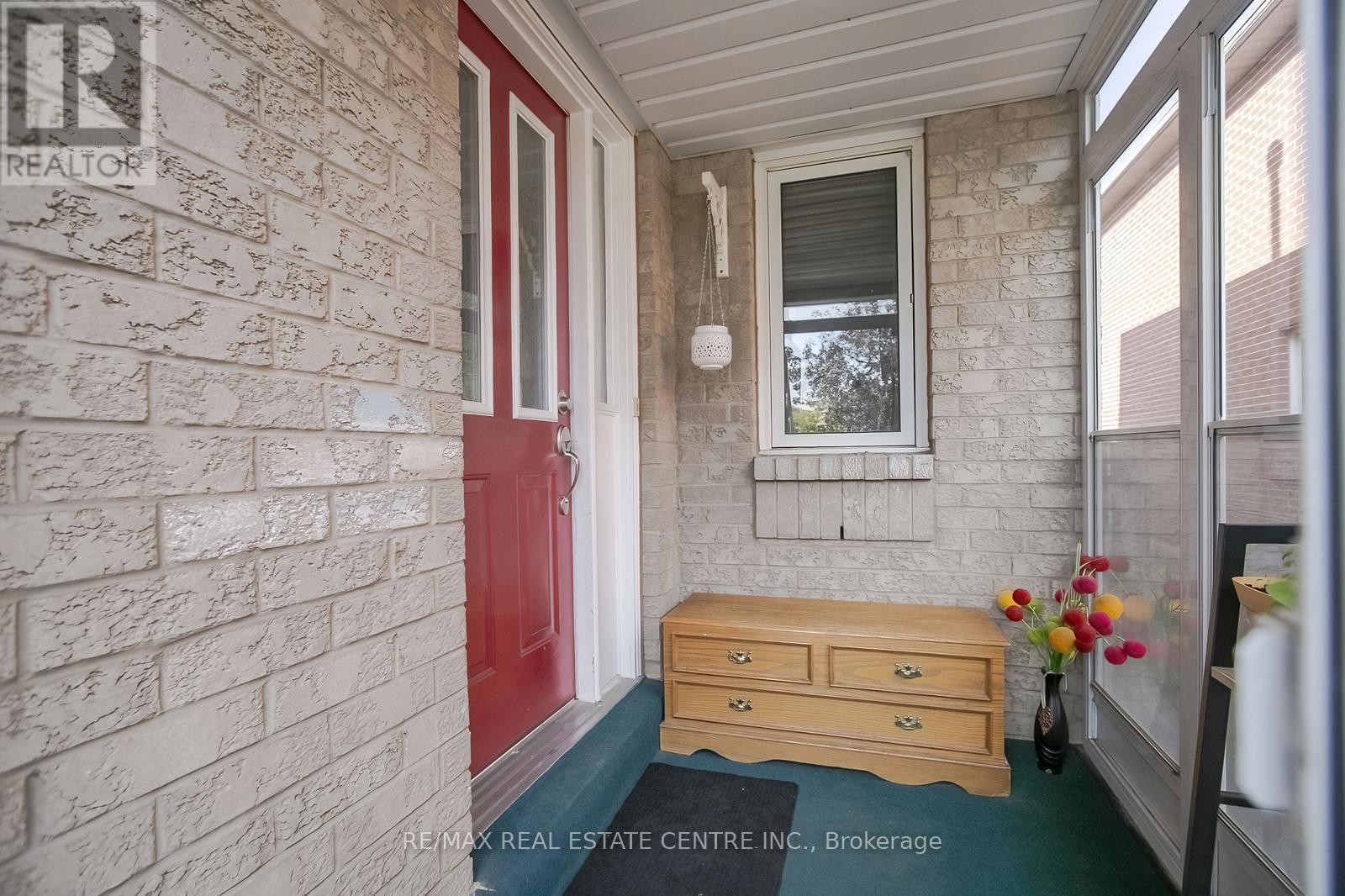 5600 Cortina Crescent, Mississauga, Ontario  L4Z 3R3 - Photo 35 - W12413740