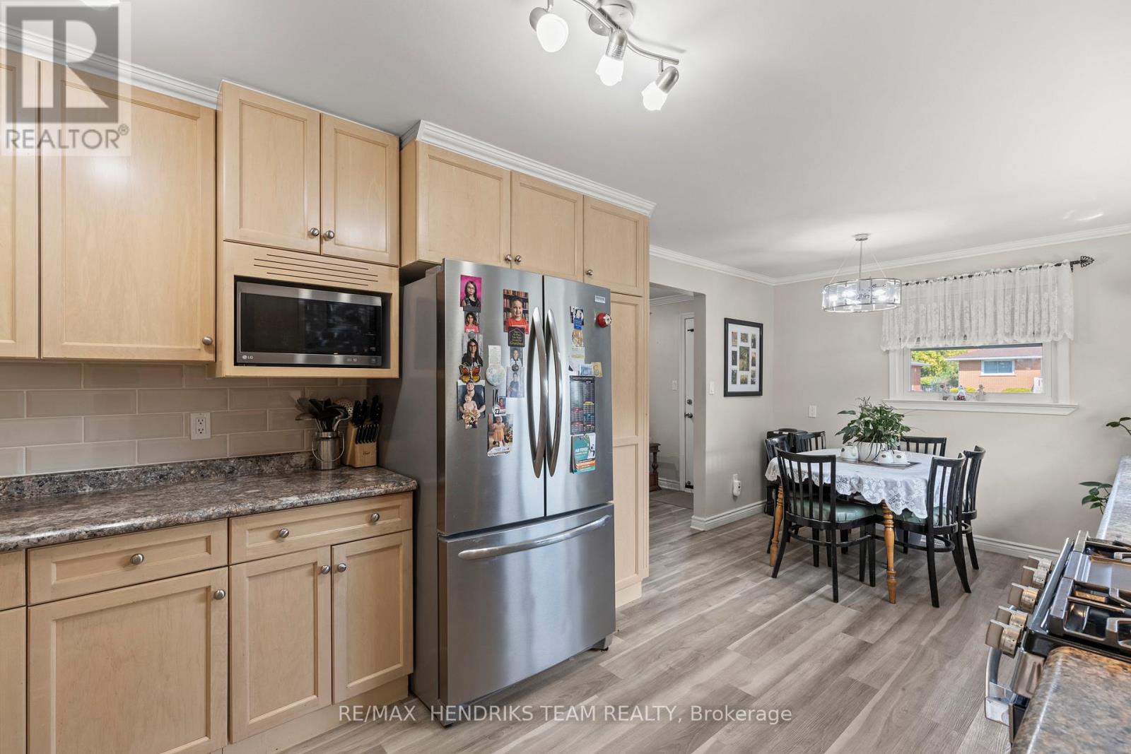 327 St George Street, Welland, Ontario  L3C 5P6 - Photo 17 - X12413772