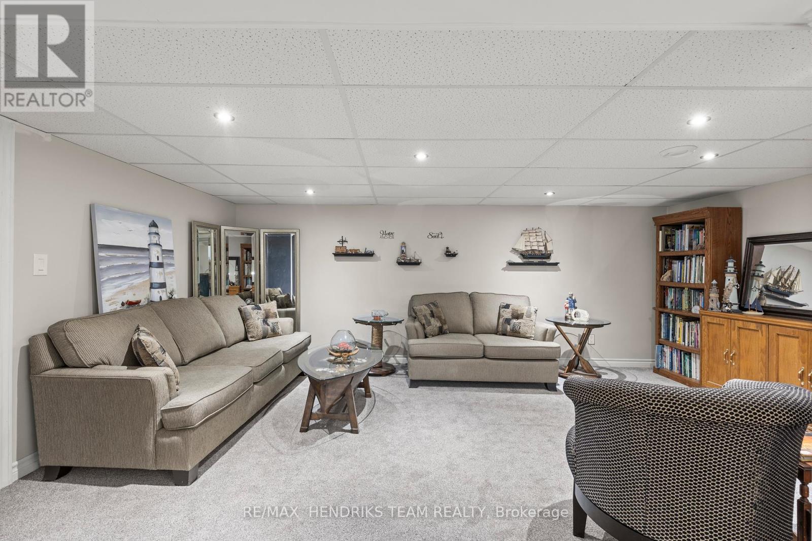 327 St George Street, Welland, Ontario  L3C 5P6 - Photo 33 - X12413772