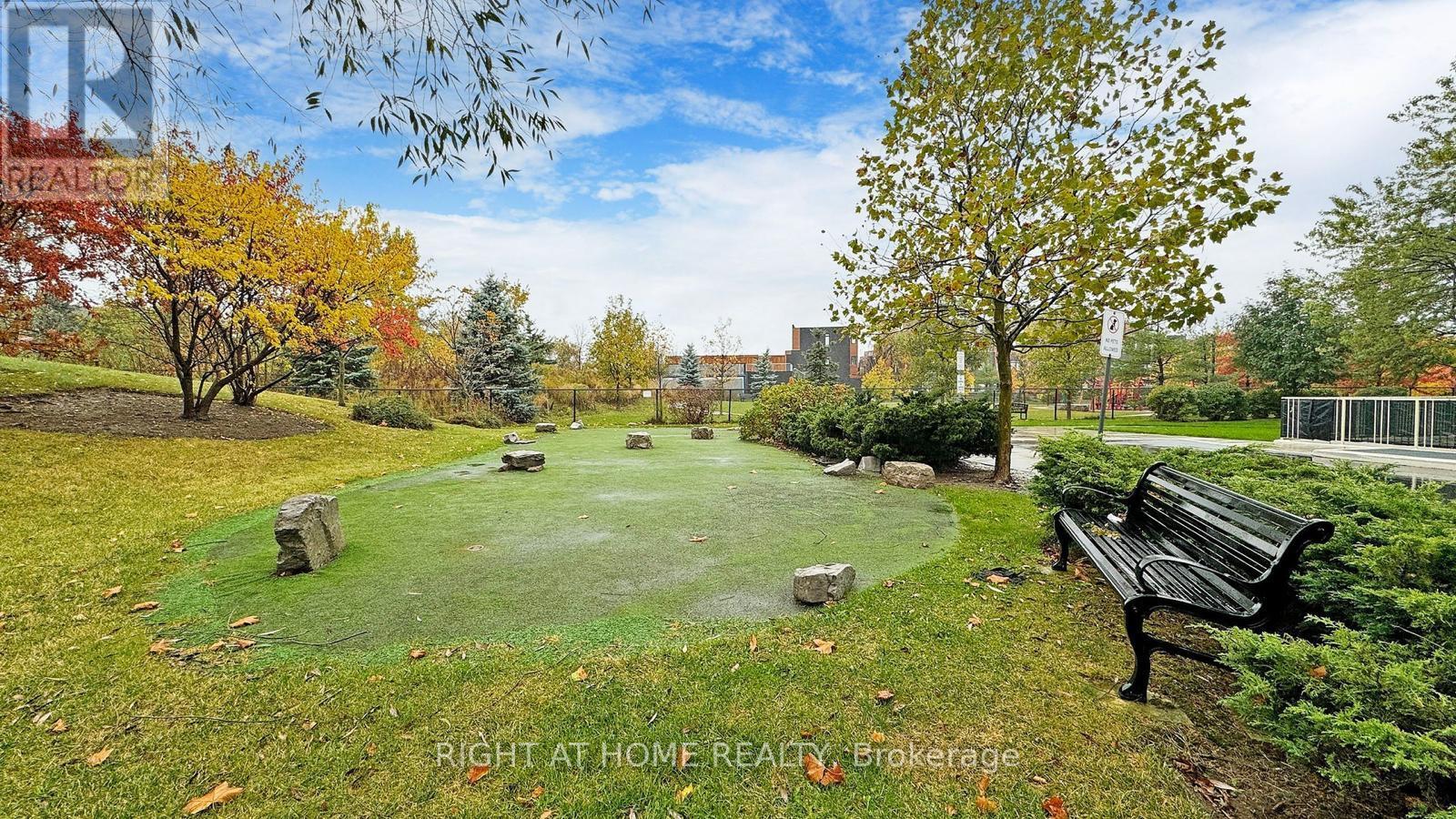 817 - 350 Red Maple Road, Richmond Hill, Ontario  L4C 0T5 - Photo 31 - N12408917