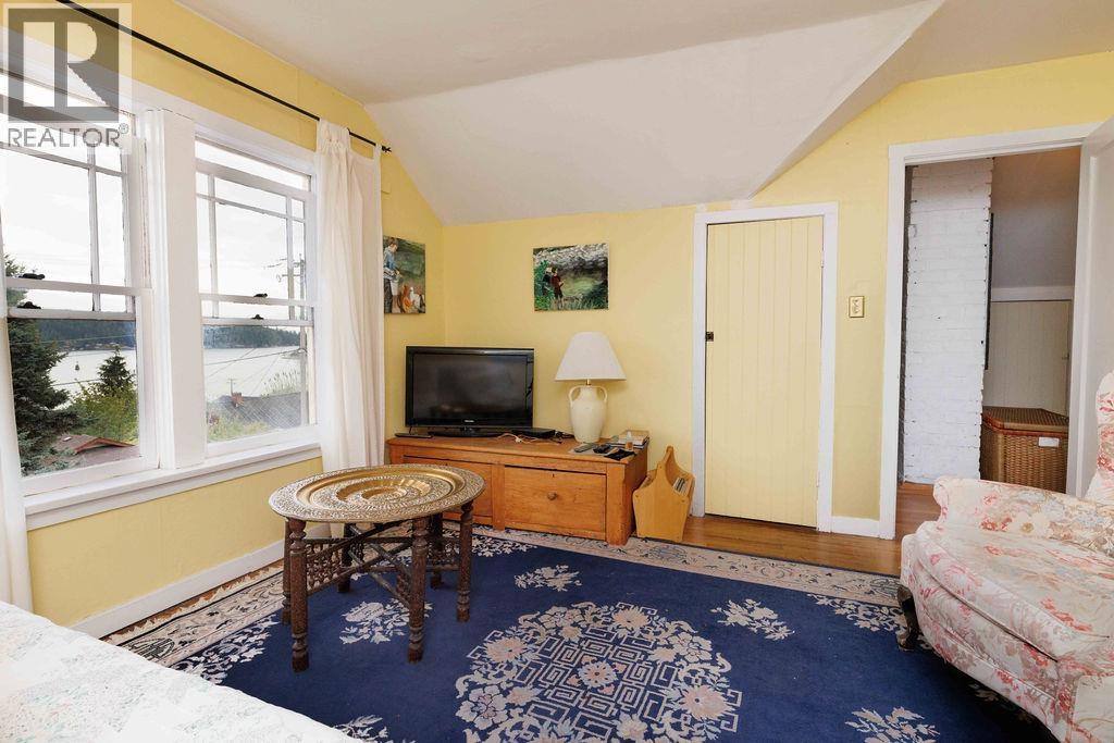 589 Seaview Road, Gibsons, British Columbia  V0N 1V9 - Photo 29 - R3049847