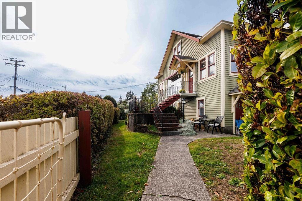 589 Seaview Road, Gibsons, British Columbia  V0N 1V9 - Photo 36 - R3049847