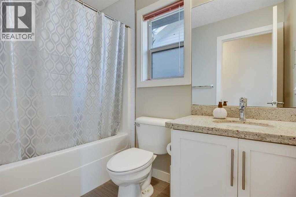 183 Baywater Rise Sw, Airdrie, Alberta  T4B 0B2 - Photo 23 - A2247560