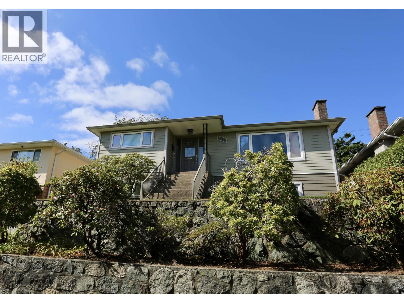 7621 ELLIOTT STREET, Vancouver, British Columbia