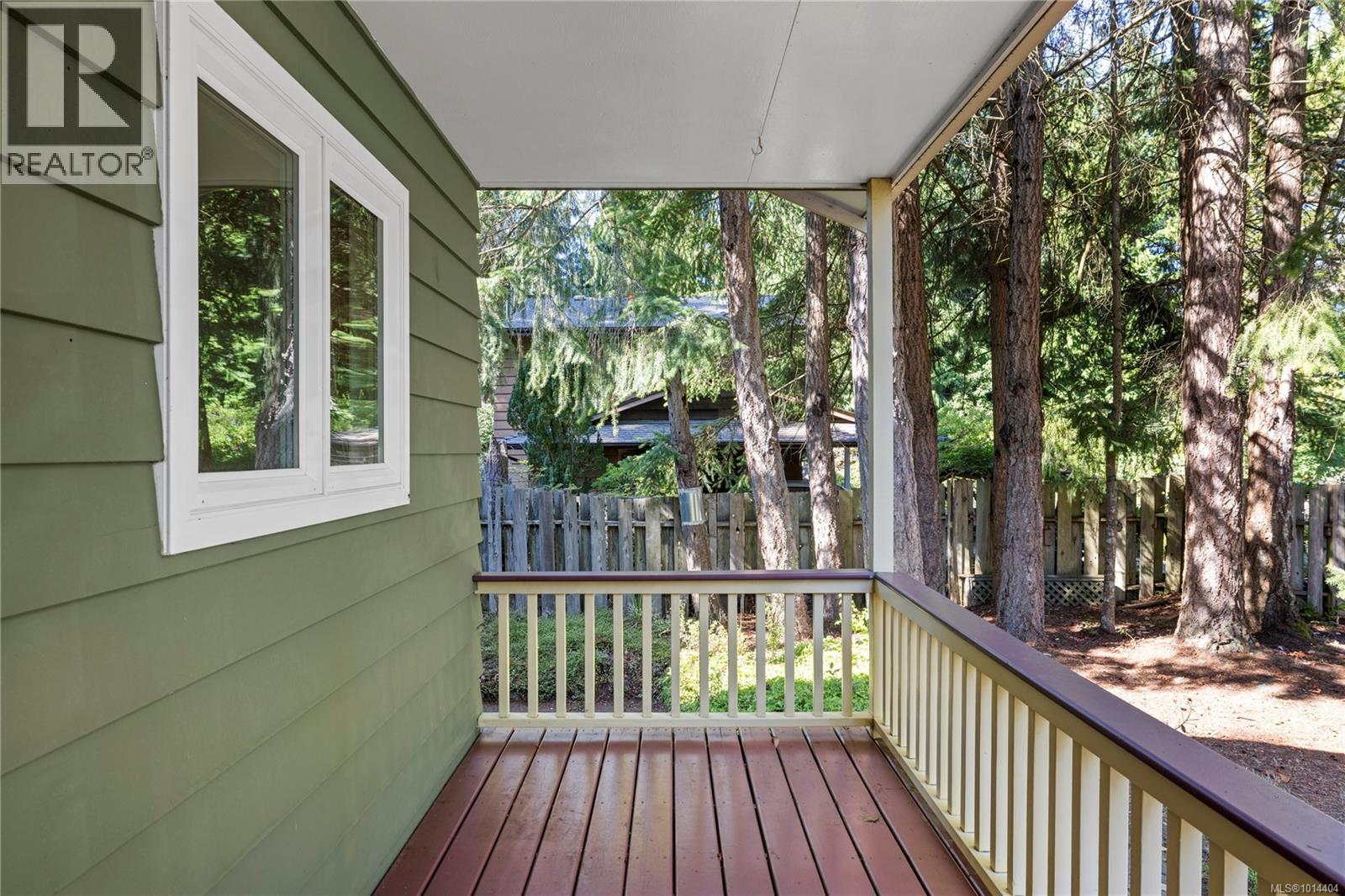 502 Quatna Rd, Qualicum Beach, British Columbia  V9K 1B4 - Photo 4 - 1014404