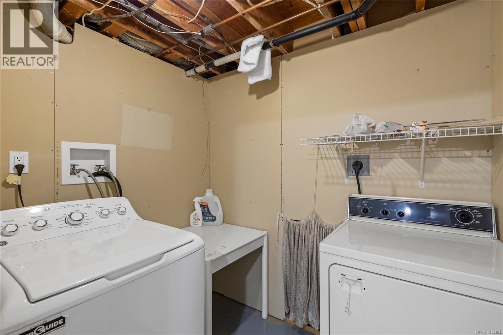 502 Quatna Rd, Qualicum Beach, British Columbia  V9K 1B4 - Photo 30 - 1014404