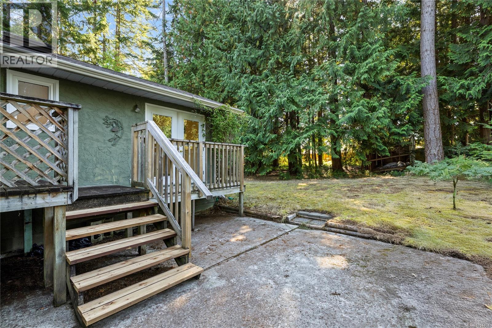 502 Quatna Rd, Qualicum Beach, British Columbia  V9K 1B4 - Photo 38 - 1014404