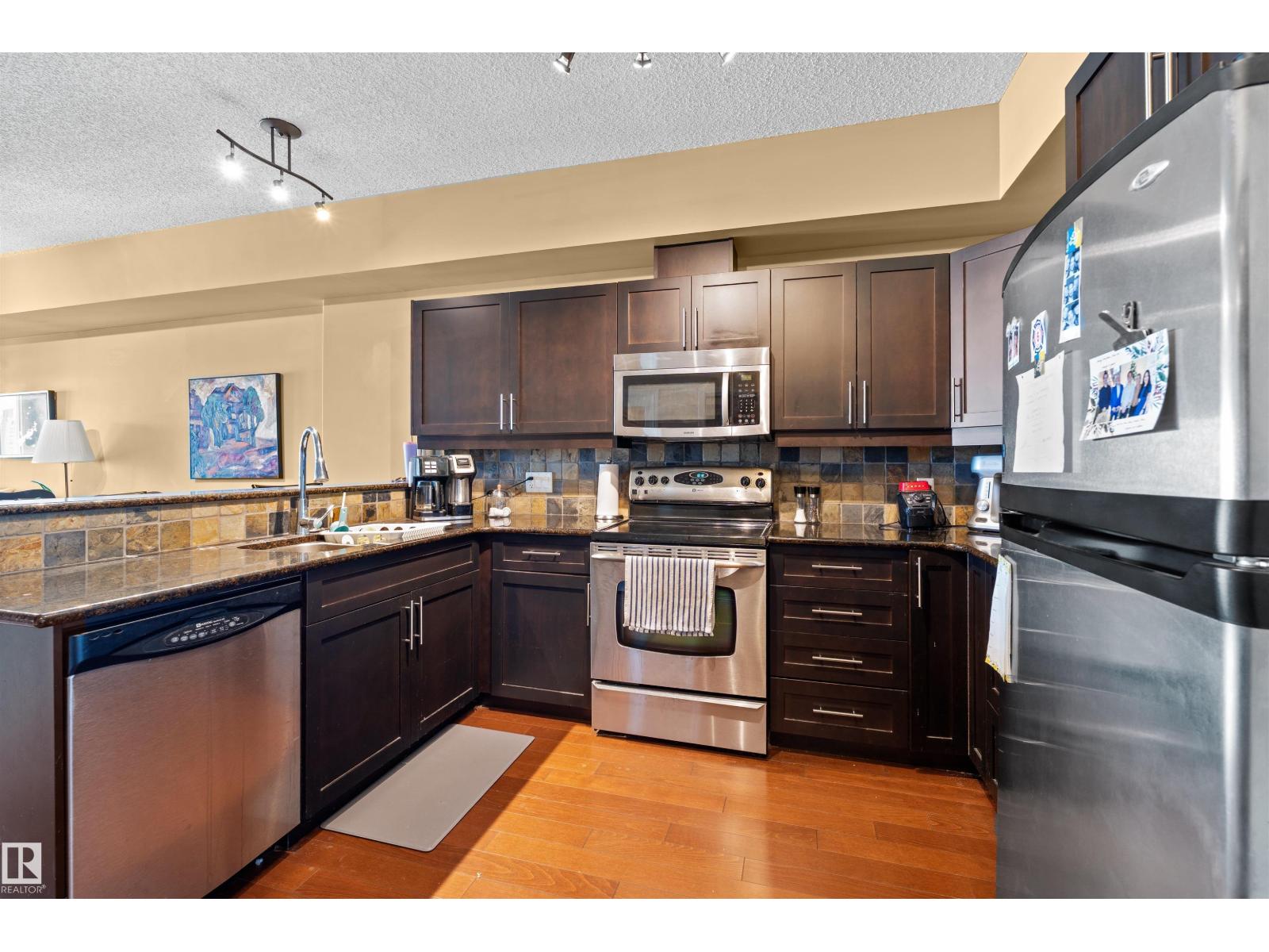 #802 10303 111 St Nw, Edmonton, Alberta  T5K 0C6 - Photo 6 - E4458434