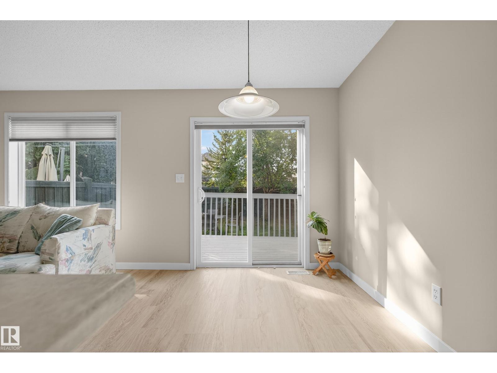 #64 2021 Grantham Ct Nw, Edmonton, Alberta  T5T 6V7 - Photo 23 - E4458435
