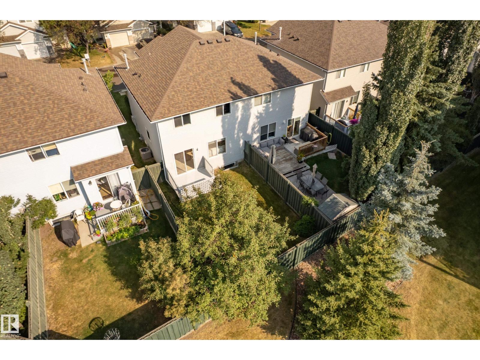 #64 2021 Grantham Ct Nw, Edmonton, Alberta  T5T 6V7 - Photo 3 - E4458435