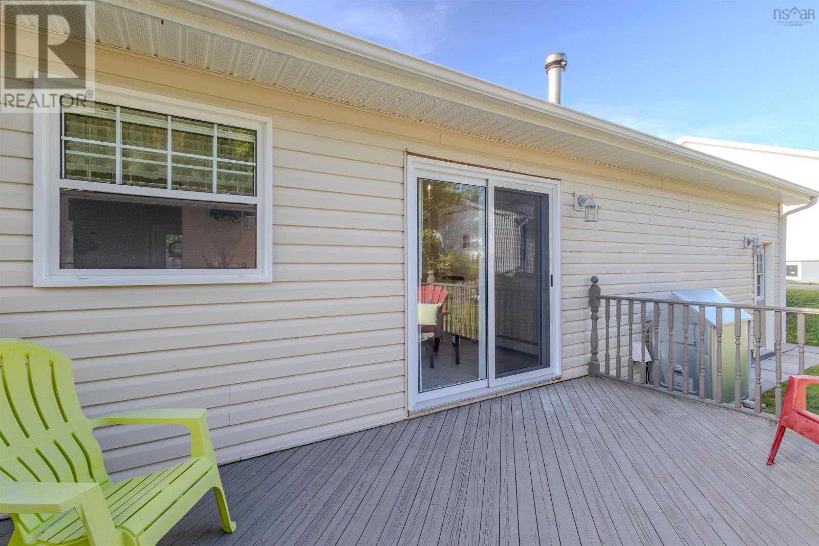 63 Mae Avenue, Sydney Mines, Nova Scotia  B1V 3K8 - Photo 27 - 202523535