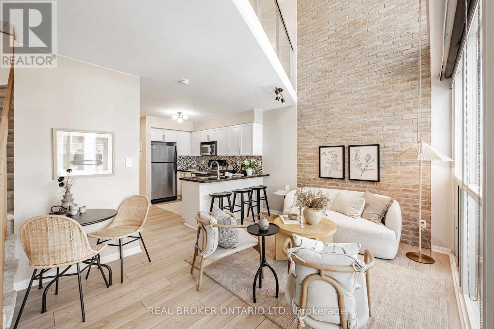 612 - 1029 King Street W, Toronto (Niagara), Ontario  M6K 3M2 - Photo 1 - C12413788