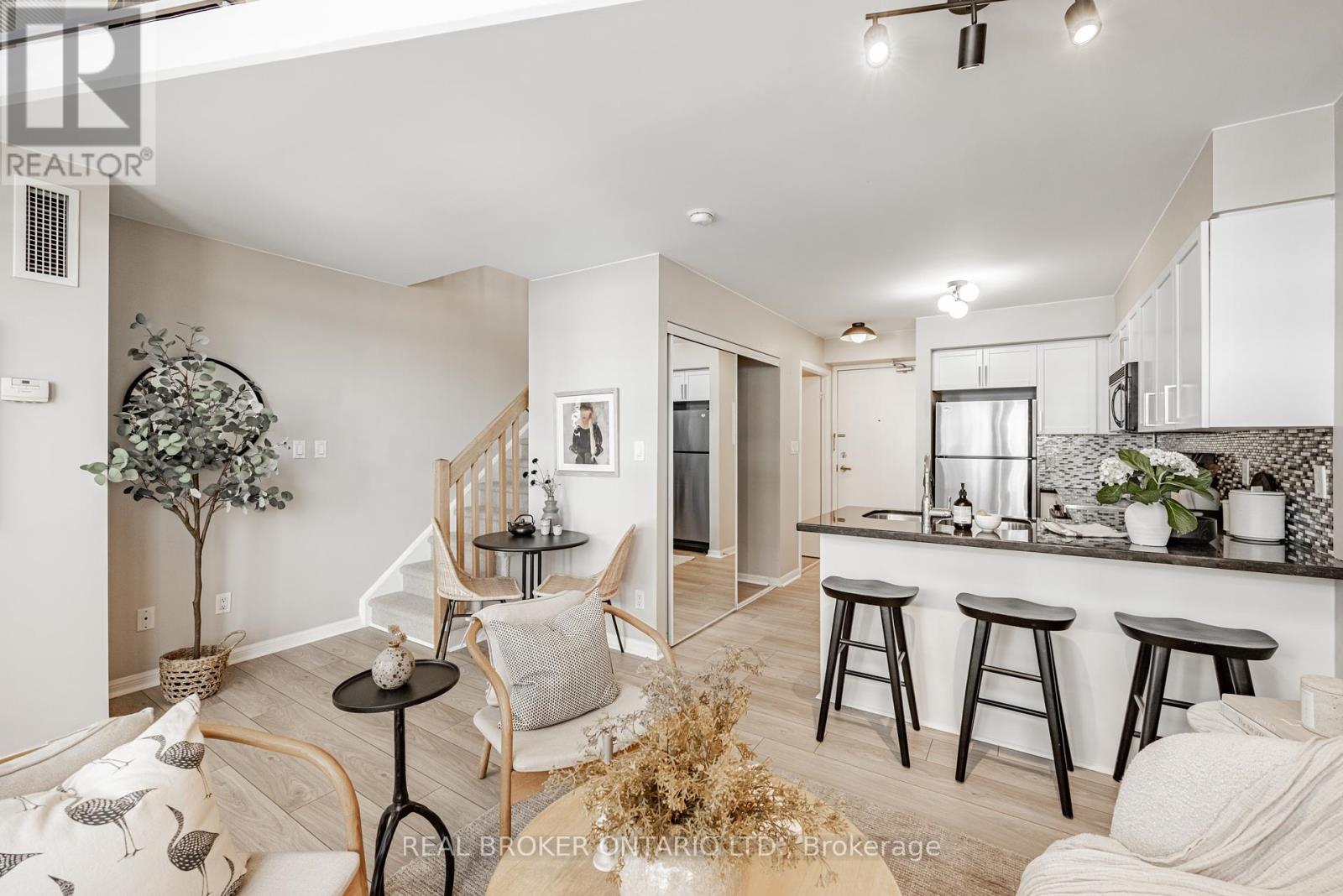 612 - 1029 King Street W, Toronto (Niagara), Ontario  M6K 3M2 - Photo 6 - C12413788