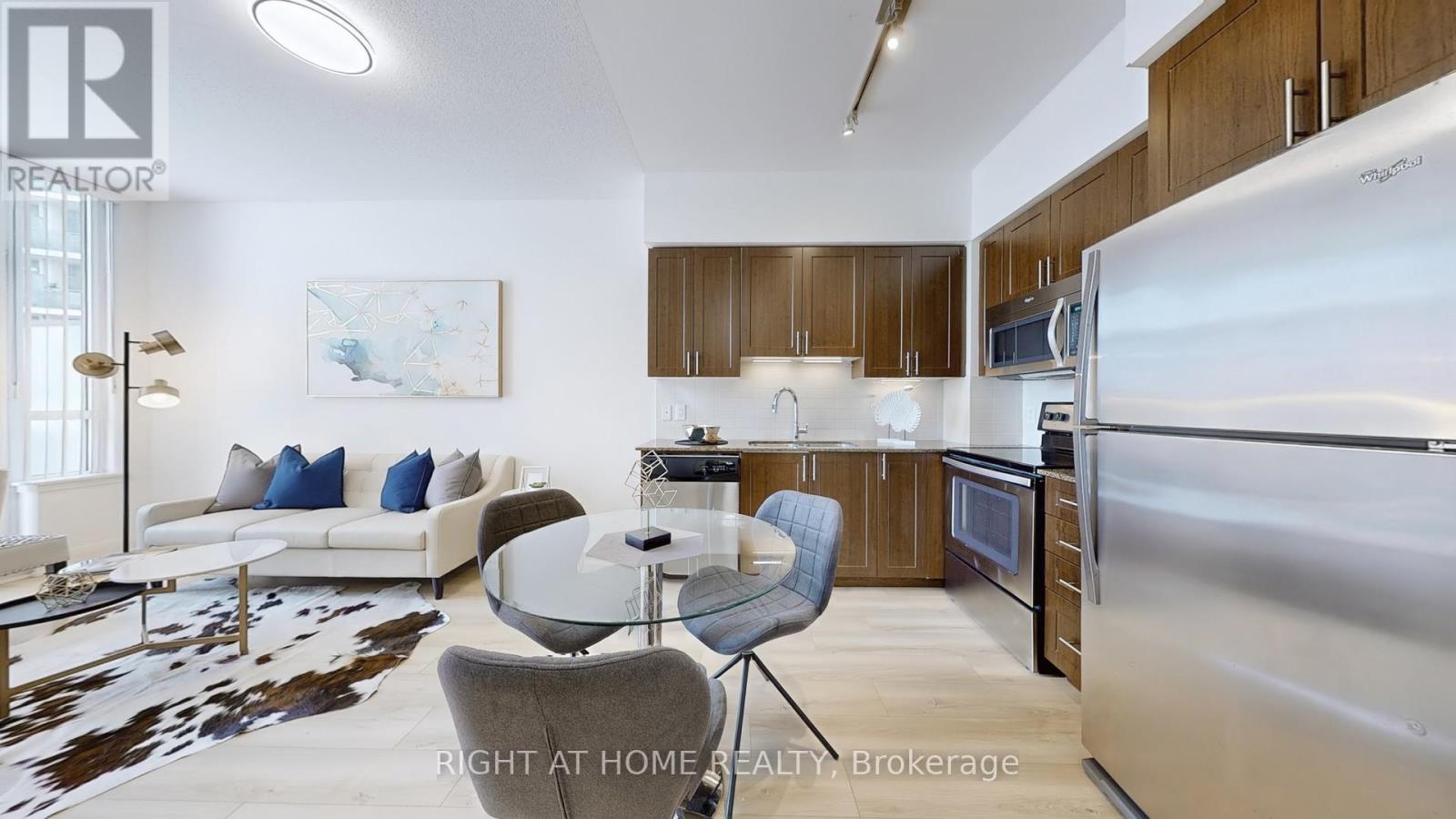 Ph16 - 95 North Park Road, Vaughan, Ontario  L4J 0J1 - Photo 7 - N12403088