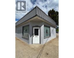 1701 Third Avenue, Trail, British Columbia