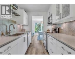 1056 Bernard Avenue Unit# 216, kelowna, British Columbia