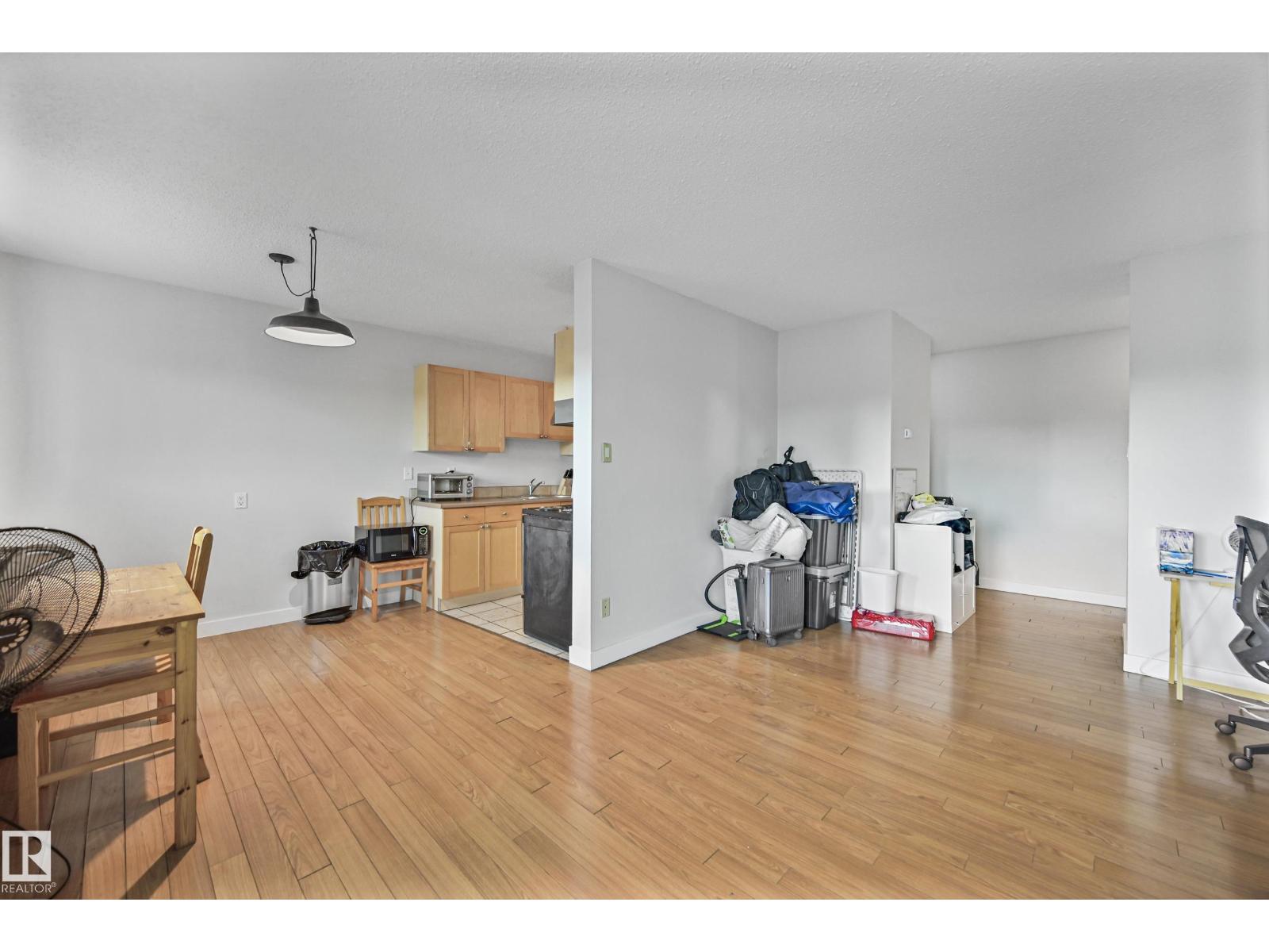 #205 10917 109 St Nw Nw, Edmonton, Alberta  T5H 3C2 - Photo 7 - E4449959