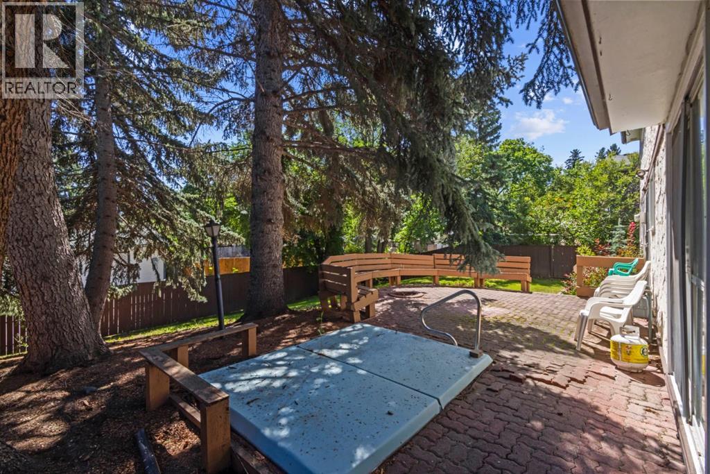 111 Canata Close Sw, Calgary, Alberta  T2W 1P8 - Photo 33 - A2246611
