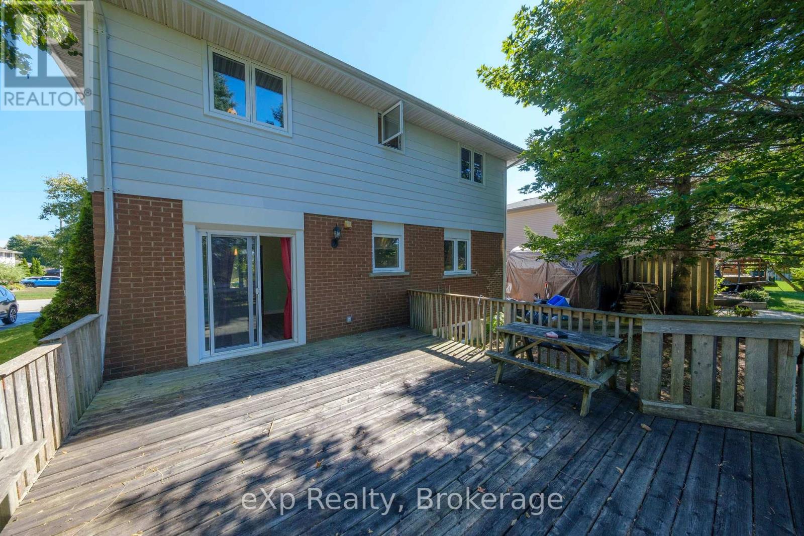 526 Thede Drive, Saugeen Shores, Ontario  N0H 2C4 - Photo 18 - X12413826