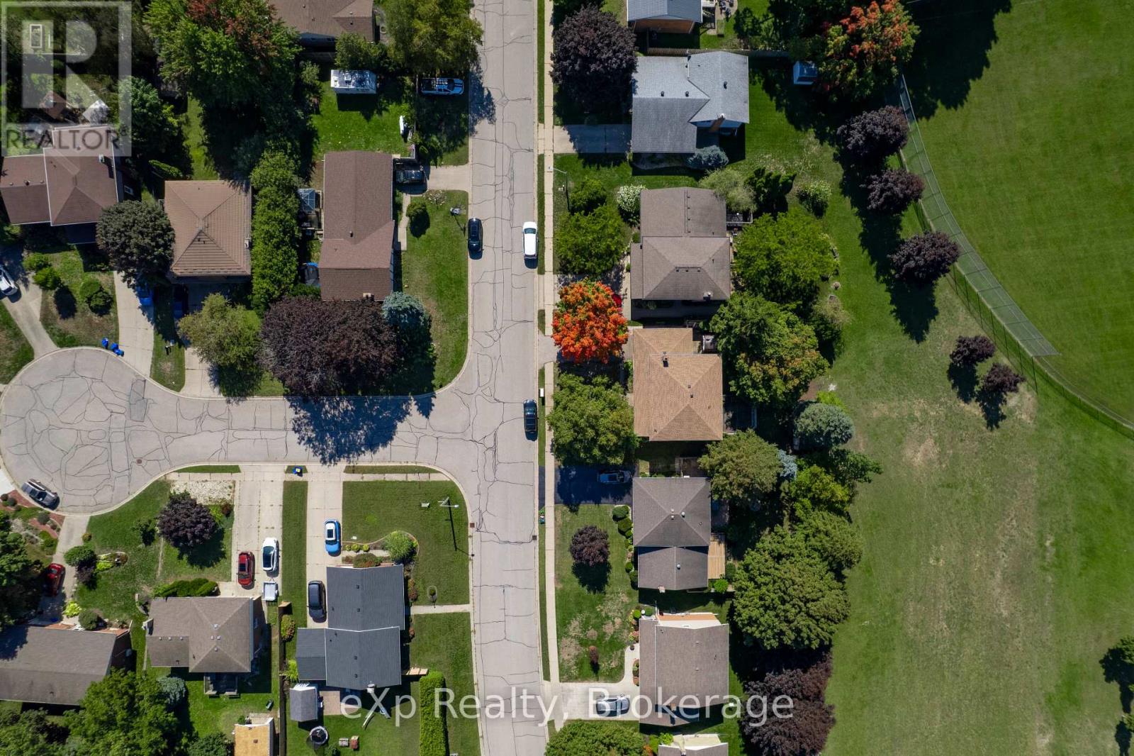 526 Thede Drive, Saugeen Shores, Ontario  N0H 2C4 - Photo 23 - X12413826