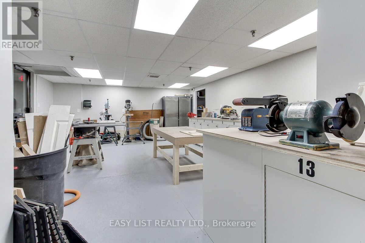 1909 - 2330 Bridletowne Circle, Toronto, Ontario  M1W 3P6 - Photo 33 - E12402800