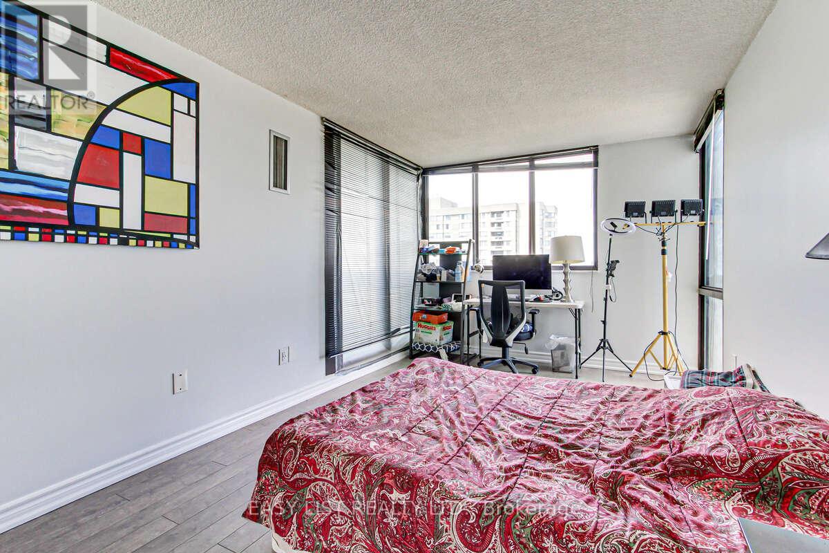 1909 - 2330 Bridletowne Circle, Toronto, Ontario  M1W 3P6 - Photo 23 - E12402800