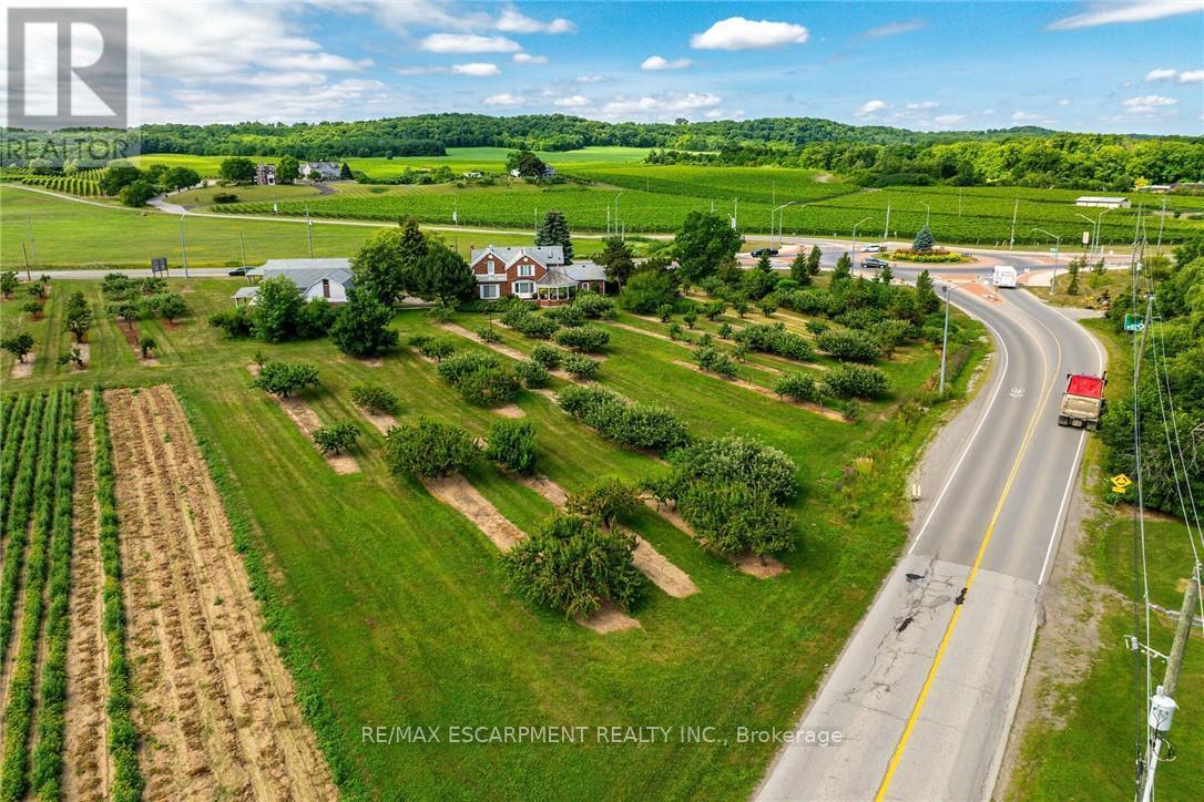 5581 King Street, Lincoln, Ontario  L0R 1B3 - Photo 45 - X12413767