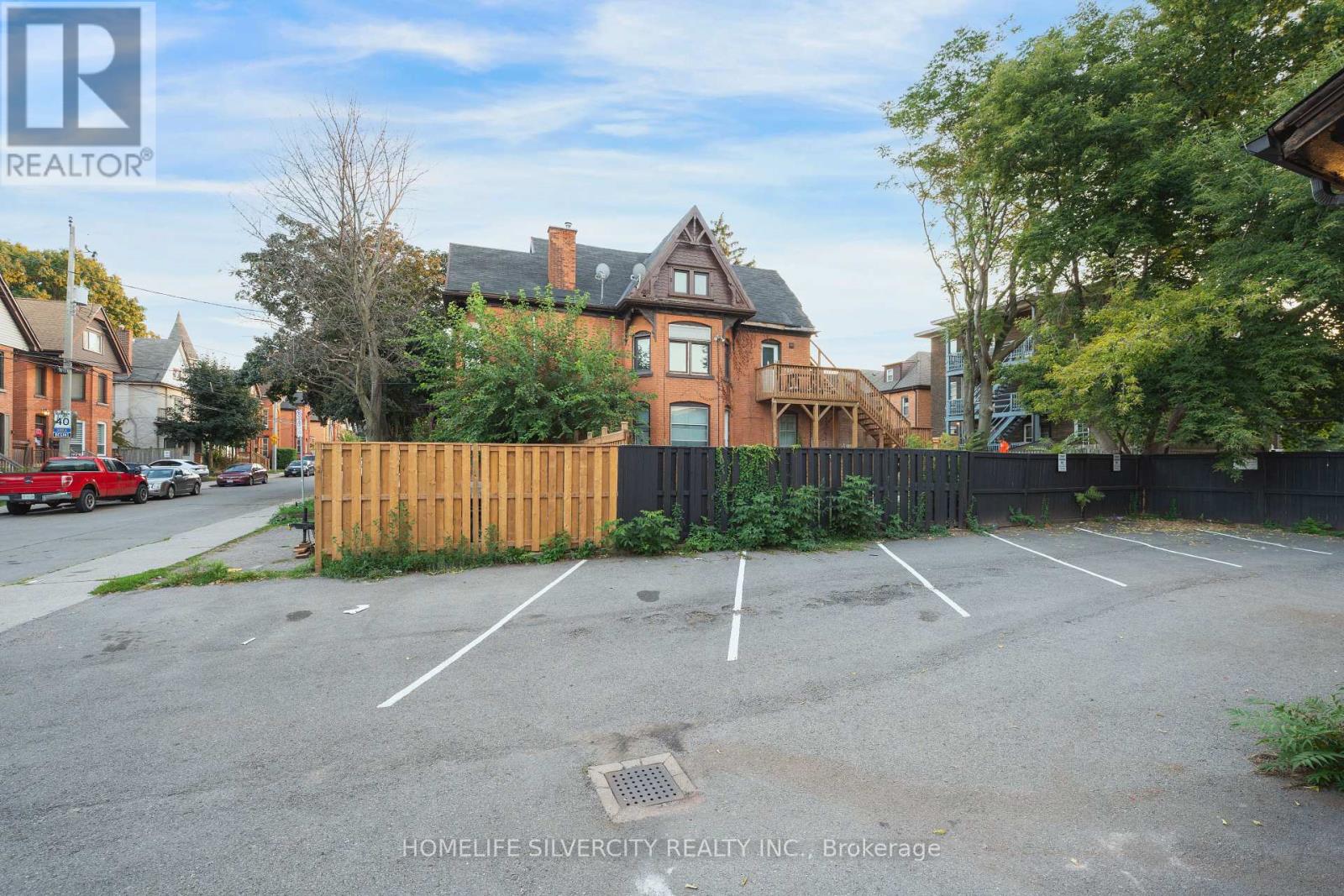 1 - 484 Main Street E, Hamilton, Ontario  L8N 1K6 - Photo 28 - X12413776