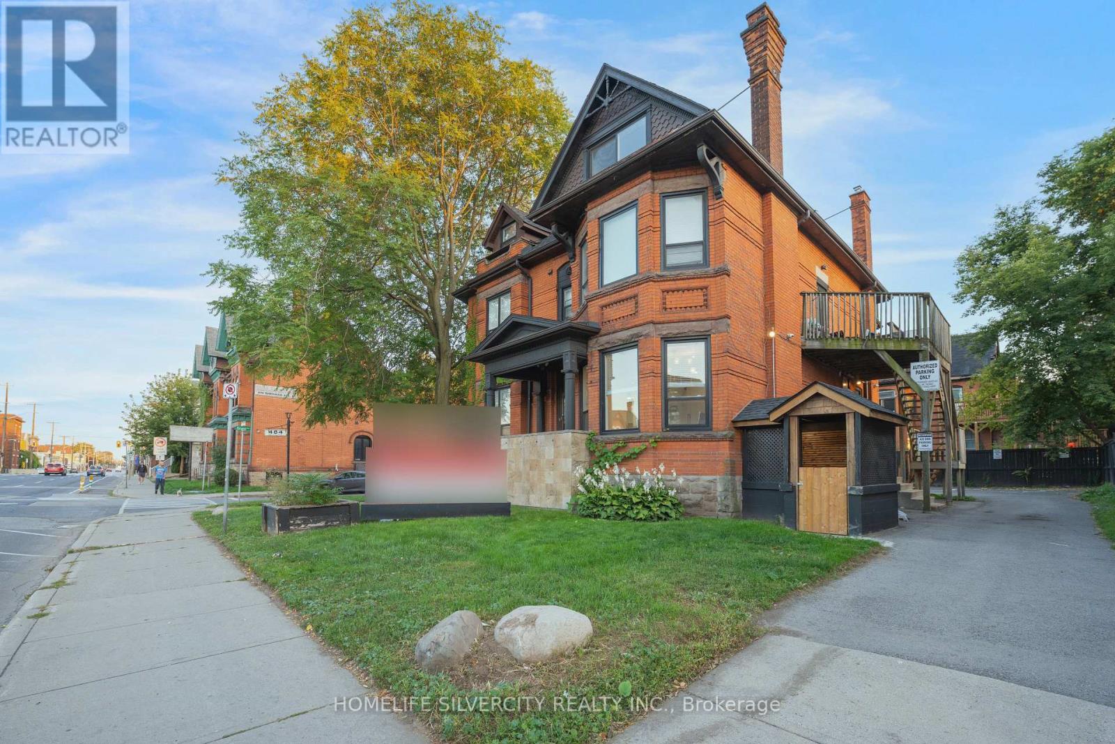 1 - 484 Main Street E, Hamilton, Ontario  L8N 1K6 - Photo 3 - X12413776